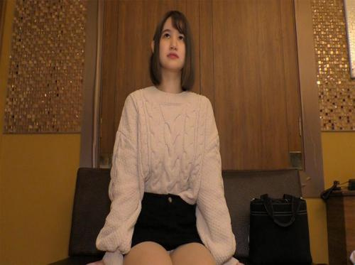 Siêu nhân bịt mặt check em gái ngành xinh đẹp nhưng hơi ngây thơ